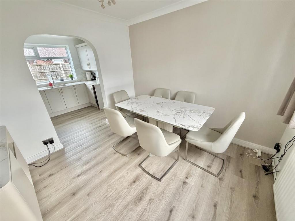 Dining Room 3