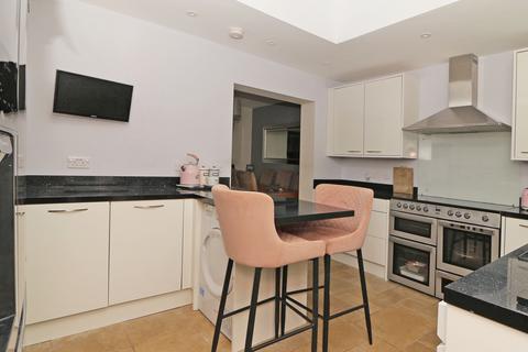undefined, Radnor Avenue, Welling DA16