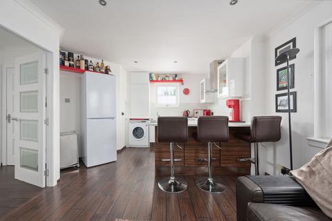 undefined, 19 Lyness Court