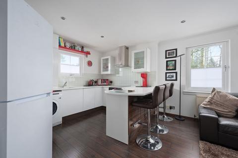 undefined, 19 Lyness Court