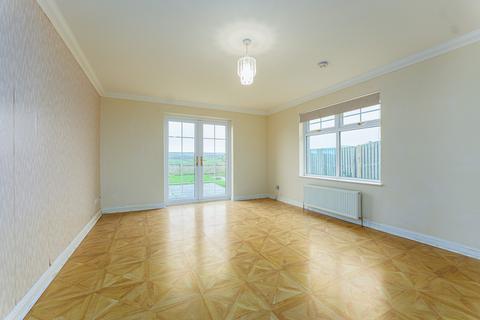 4 bedroom terraced house for sale, Barlosh Court, Cumnock, KA18