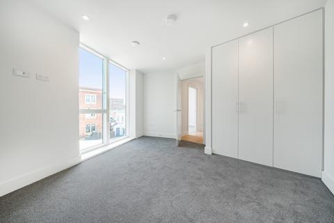 2 bedroom flat to rent, Broadway Bexleyheath DA6