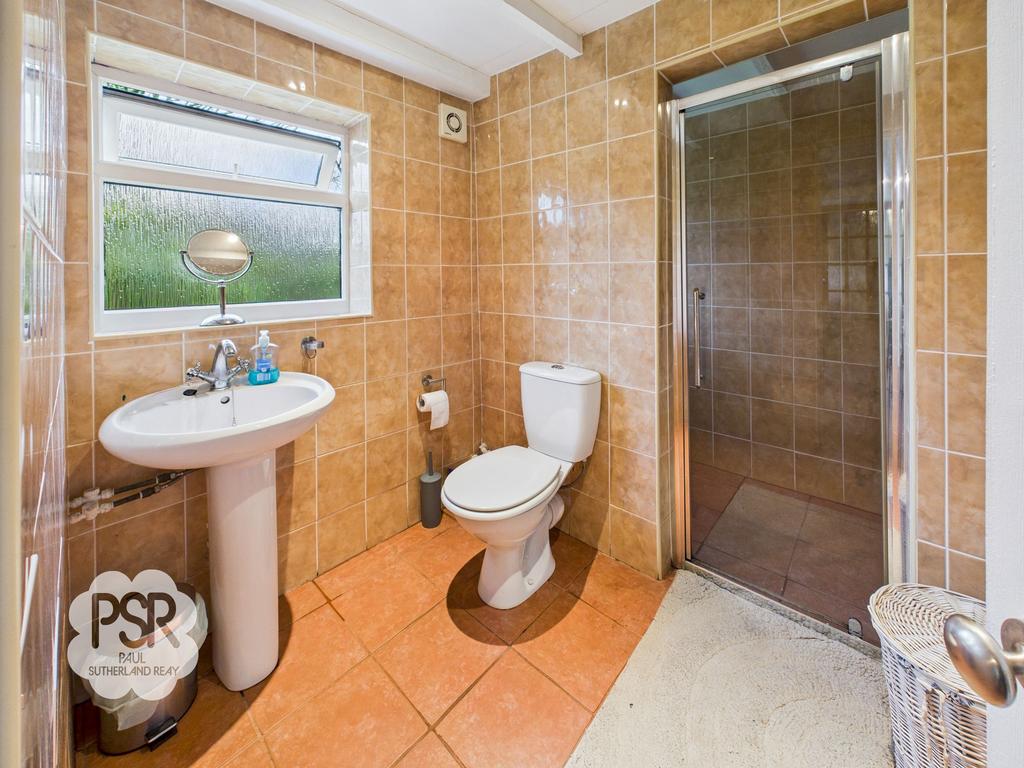 Ensuite