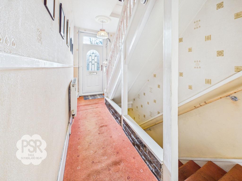 Entrance Hallway/ Landing