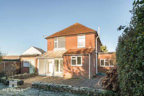 4 bedroom detached house for sale, Poole BH15