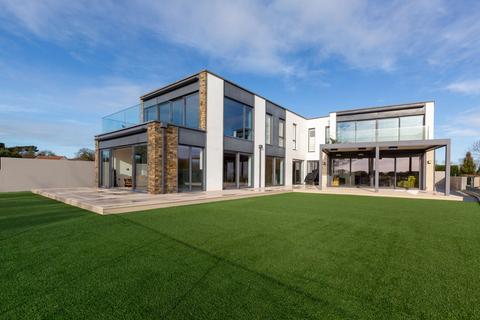 5 bedroom detached house for sale, The Hacienda, St Brelade