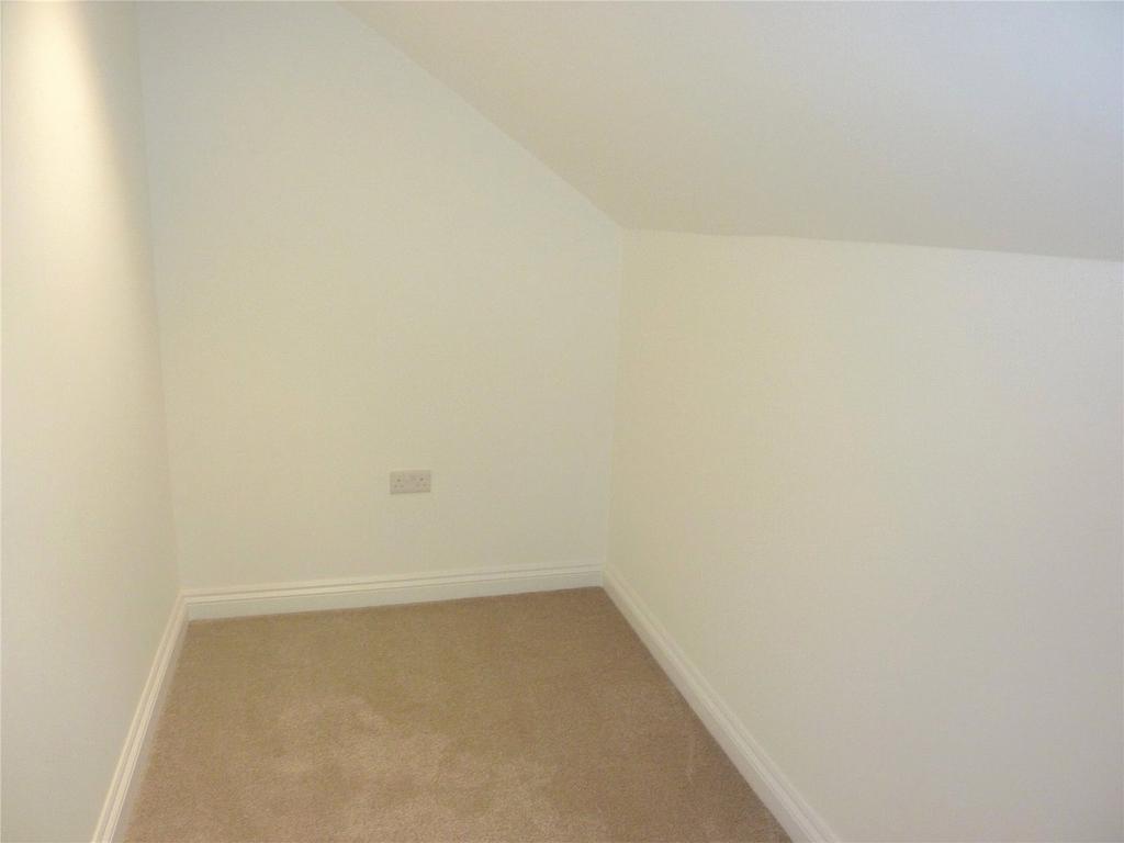 Walk In Wardrobe