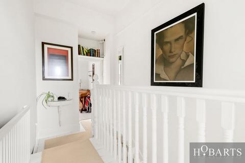 2 bedroom maisonette for sale, Crescent Road, Alexandra Park, N22