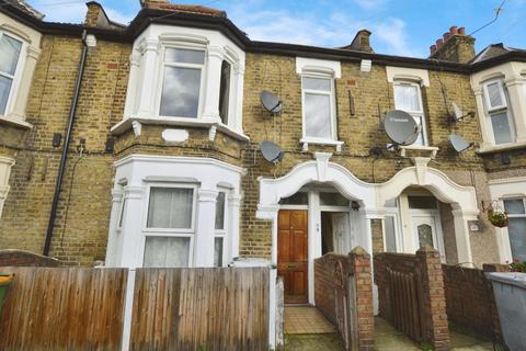 3 bedroom flat for sale - Kildare Road, London