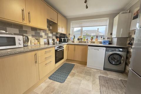 2 bedroom semi-detached bungalow for sale, Avon Drive, Garforth, Leeds