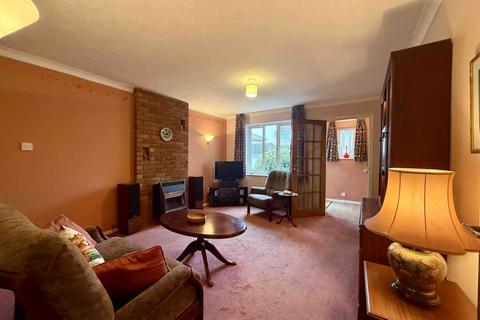 2 bedroom semi-detached house for sale, Boxford Court, Felixstowe, IP11
