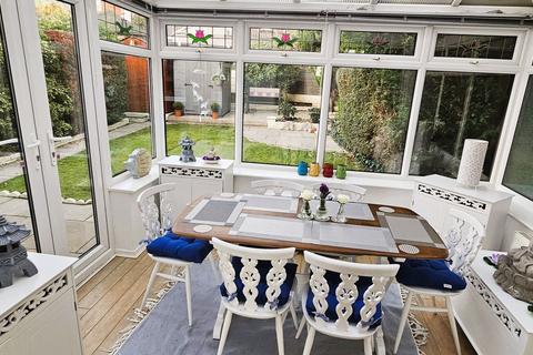 3 bedroom semi-detached house for sale, Cliftonville Drive, Swinton, M27