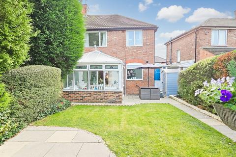 3 bedroom semi-detached house for sale, Cliftonville Drive, Swinton, M27