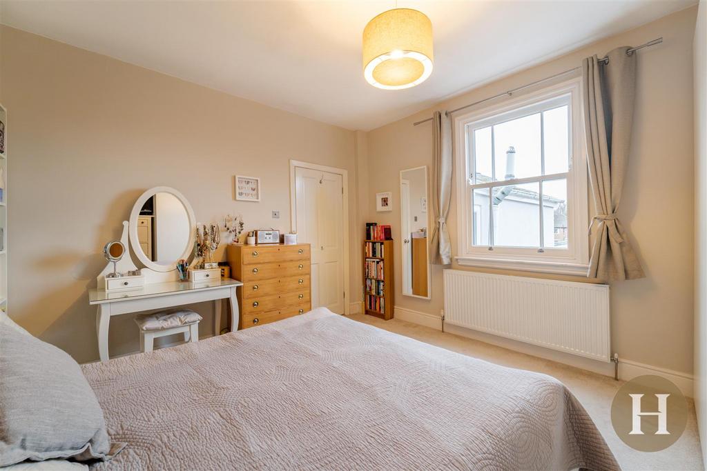 Hadleigh Estate Agents-36.jpg