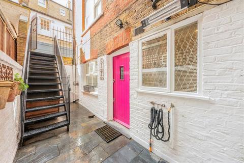1 bedroom flat for sale, Dove Mews, London SW5
