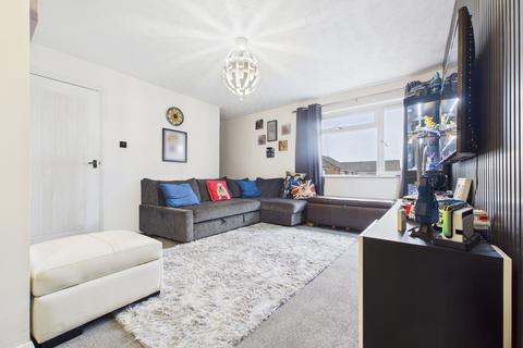 1 bedroom flat for sale, Cubb Field, Aylesbury HP19