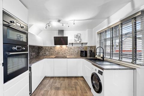 undefined, Thomson Grove, Uphall, EH52