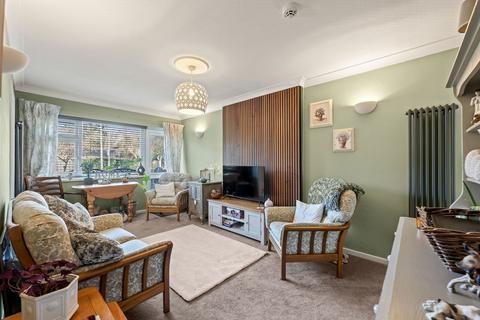 undefined, St Helens Crescent, Burton Joyce, Nottingham, NG14 5DW