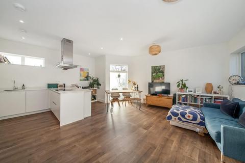 2 bedroom apartment for sale, Auckland Road, Crystal Palace, London, SE19