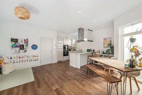 2 bedroom apartment for sale, Auckland Road, Crystal Palace, London, SE19
