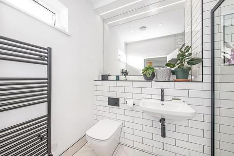 2 bedroom apartment for sale, Auckland Road, Crystal Palace, London, SE19
