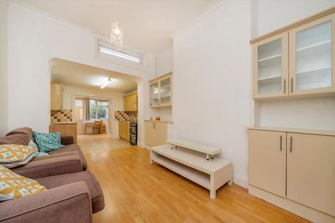 4 bedroom flat for sale, Frithville Gardens, London W12