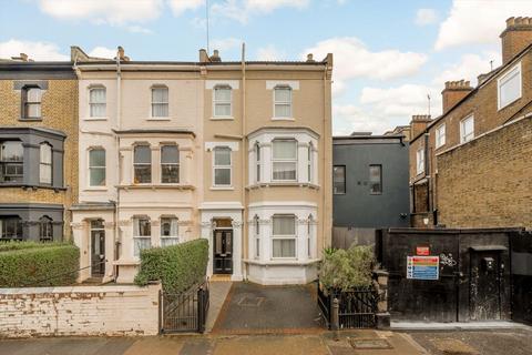 Frithville Gardens, London W12