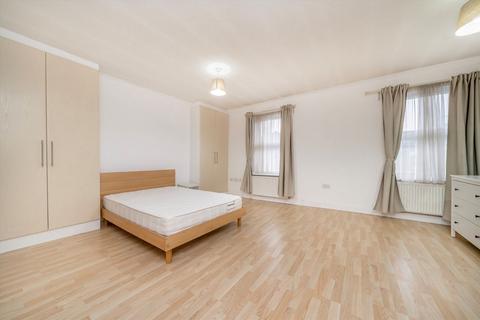 4 bedroom house for sale, Frithville Gardens, London W12