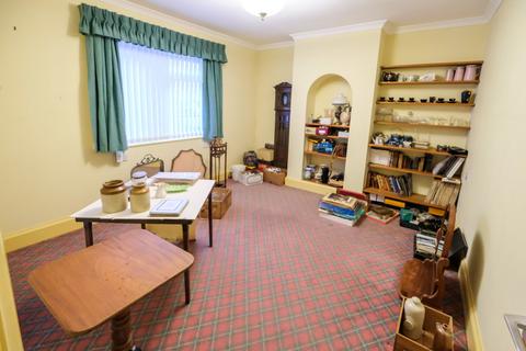 4 bedroom semi-detached house for sale, Manor Park Road, La Pouquelaye, Jersey JE2