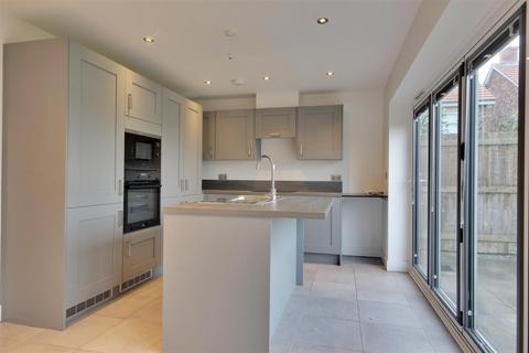 3 bedroom detached house for sale, Cavendish Drive, Market Weighton
