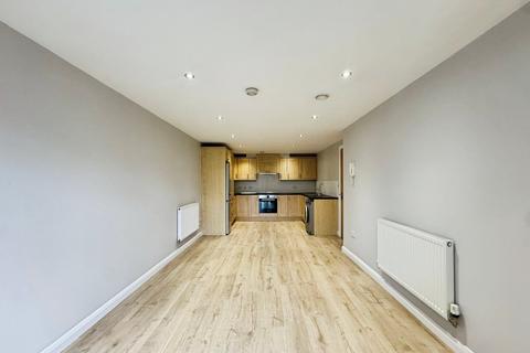 2 bedroom flat to rent, Heaton Moor Road, Heaton Moor, Stockport, SK4