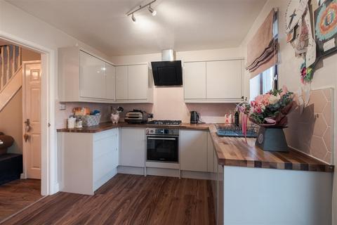 2 bedroom house for sale, Leece Lane, Barrow-In-Furness