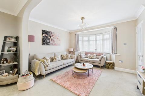 2 bedroom terraced house for sale, Barnstaple Road, Ruislip HA4