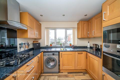 4 bedroom detached house for sale, Bond Way, Cannock WS12