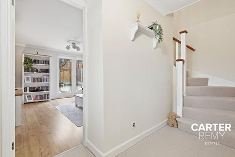3 bedroom terraced house for sale, Fairfax Avenue, Basildon, SS13 1AY