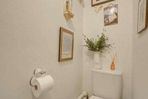 undefined, The Crescent, Benfleet, SS7