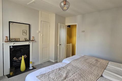 undefined, Golf Road, Deal