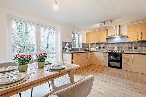 3 bedroom semi-detached house for sale, Longfields Drive, Bearsted, Maidstone