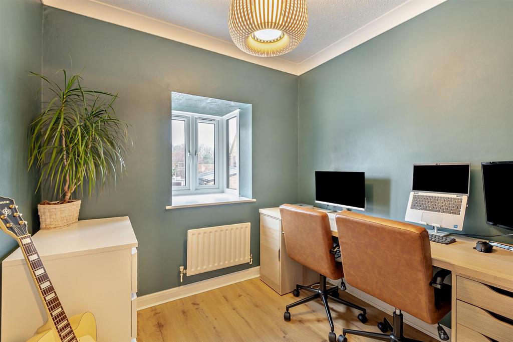 8675734-interior18-800.jpg