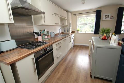 undefined, Jay Rise, Salisbury