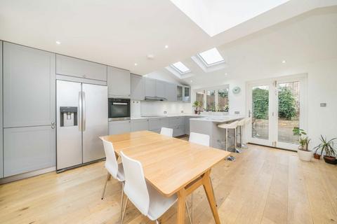 3 bedroom terraced house for sale, Huntspill Street, London SW17