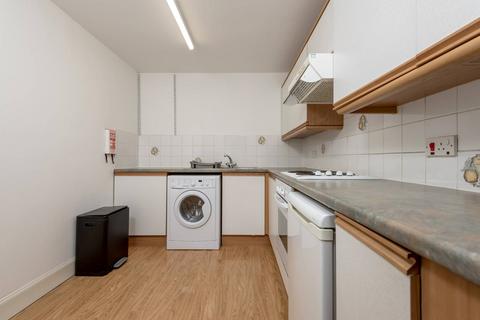 1 bedroom flat for sale, 6/2 Windmill Close, Edinburgh EH8 9AT