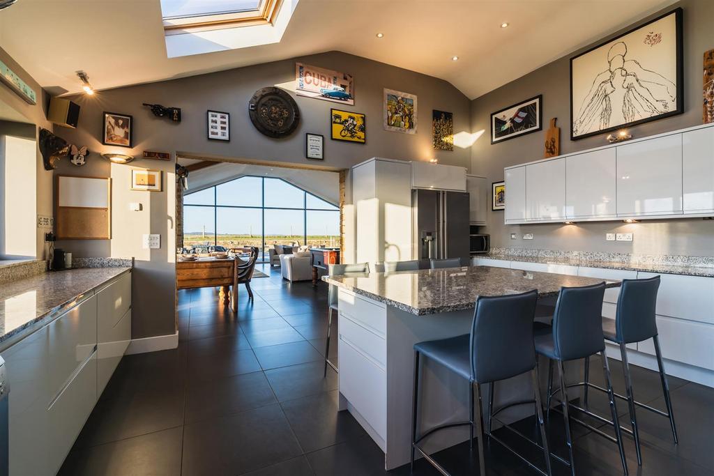 Breakfast Kitchen