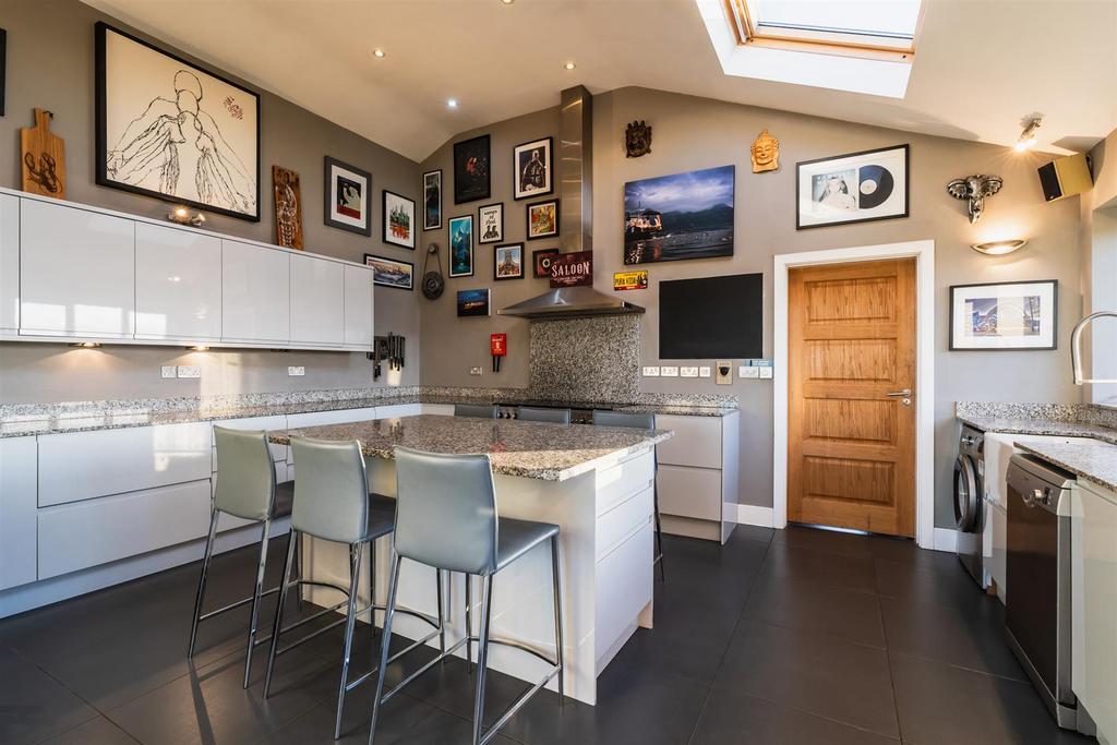 Breakfast Kitchen