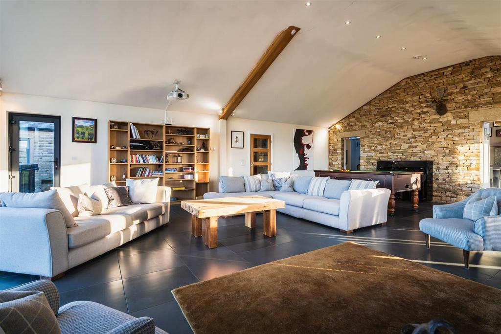 Living/Dining Room