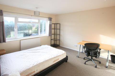 undefined, Trinity Close, Bromley, BR2