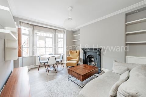 2 bedroom flat to rent, Gilbert Street, London, W1K