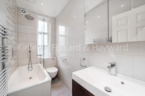 2 bedroom flat to rent, Gilbert Street, London, W1K