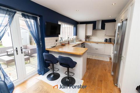3 bedroom terraced house for sale, Coquet Terrace, Dudley, Newcastle upon Tyne