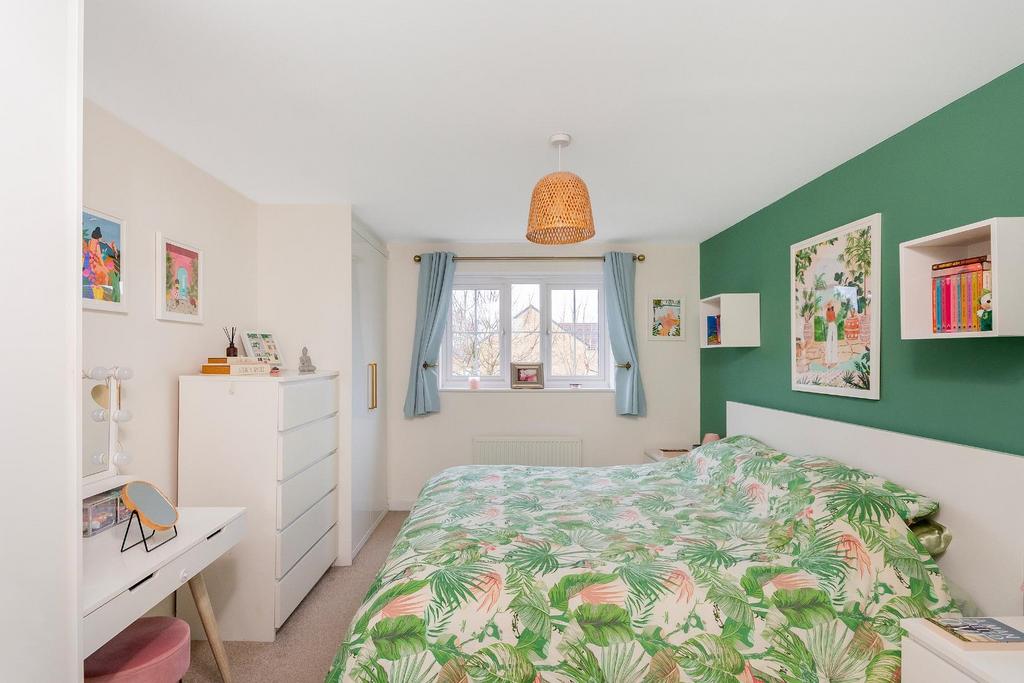 3 H6 WWH - Bedroom I.jpg
